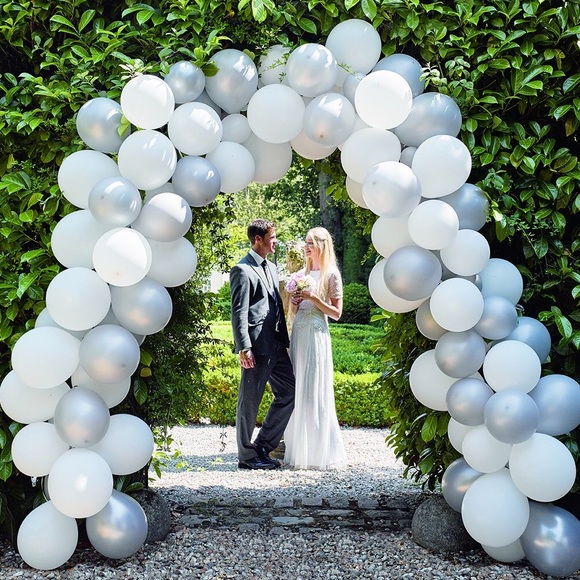 Anthropologie Other - DIY Modern Romance Balloon Arch Kit